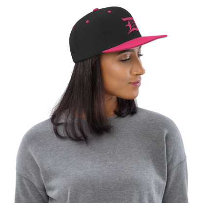 Detroit 'Old English D' Vintage Snapback | Neon Pink