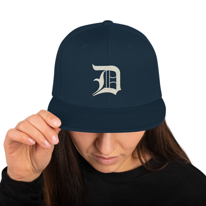 Detroit 'Old English D' Vintage Snapback (Ivory White)