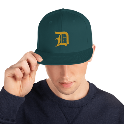 Detroit 'Old English D' Vintage Snapback (Gold)