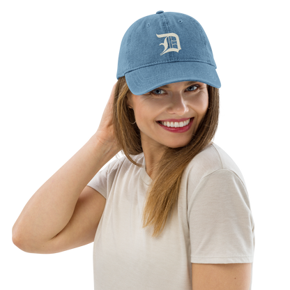 Detroit 'Old English D' Denim Baseball Cap (Ivory White)