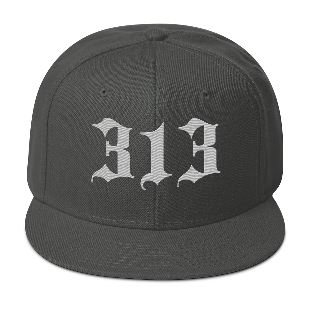 Detroit '313' Snapback (Old English Font) | 6-Panel - Platinum