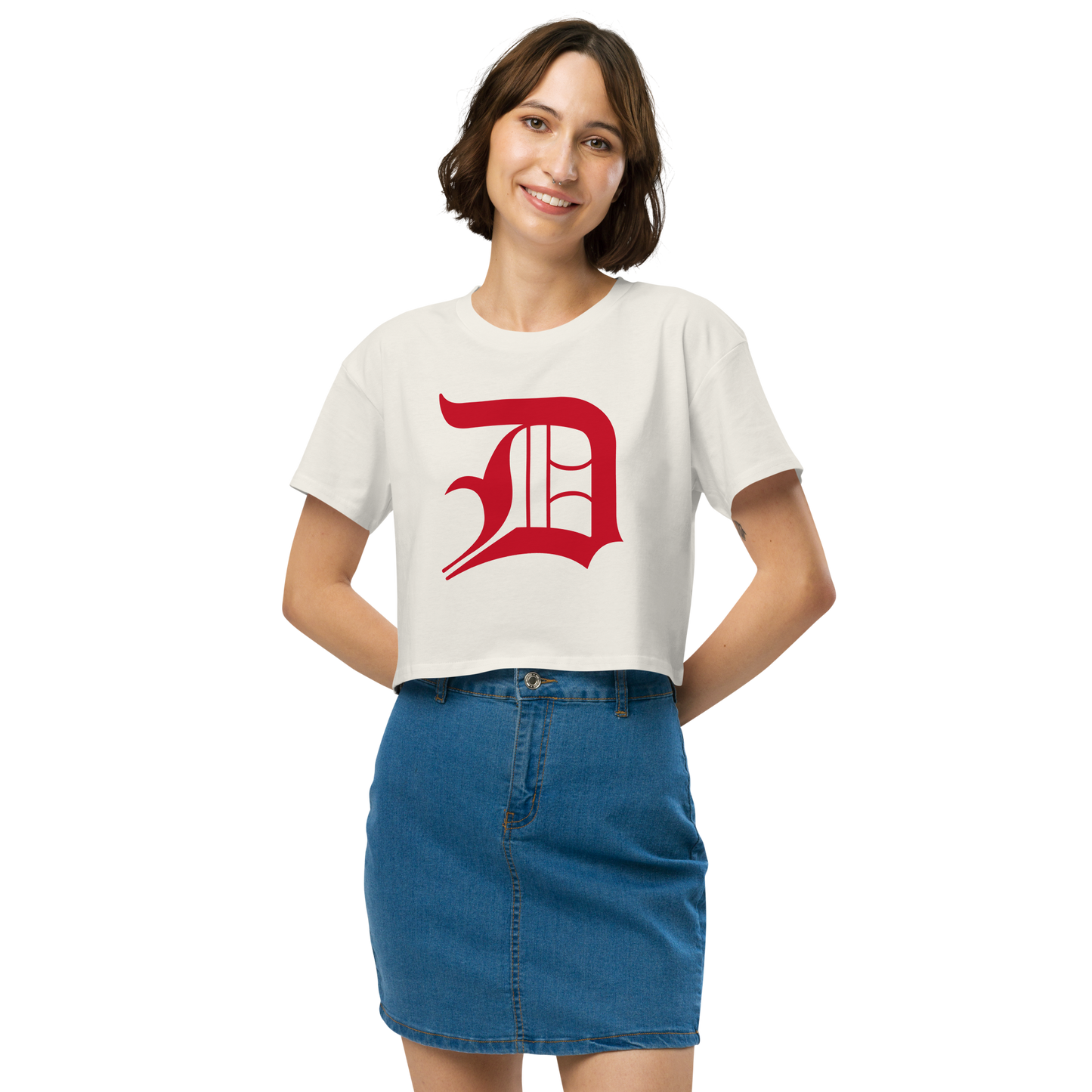 Detroit 'Old English D' Relaxed Crop Top (Aliform Red)