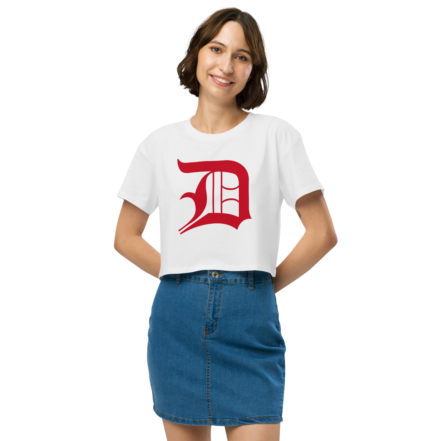Detroit 'Old English D' Relaxed Crop Top (Aliform Red)