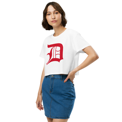 Detroit 'Old English D' Relaxed Crop Top (Aliform Red)