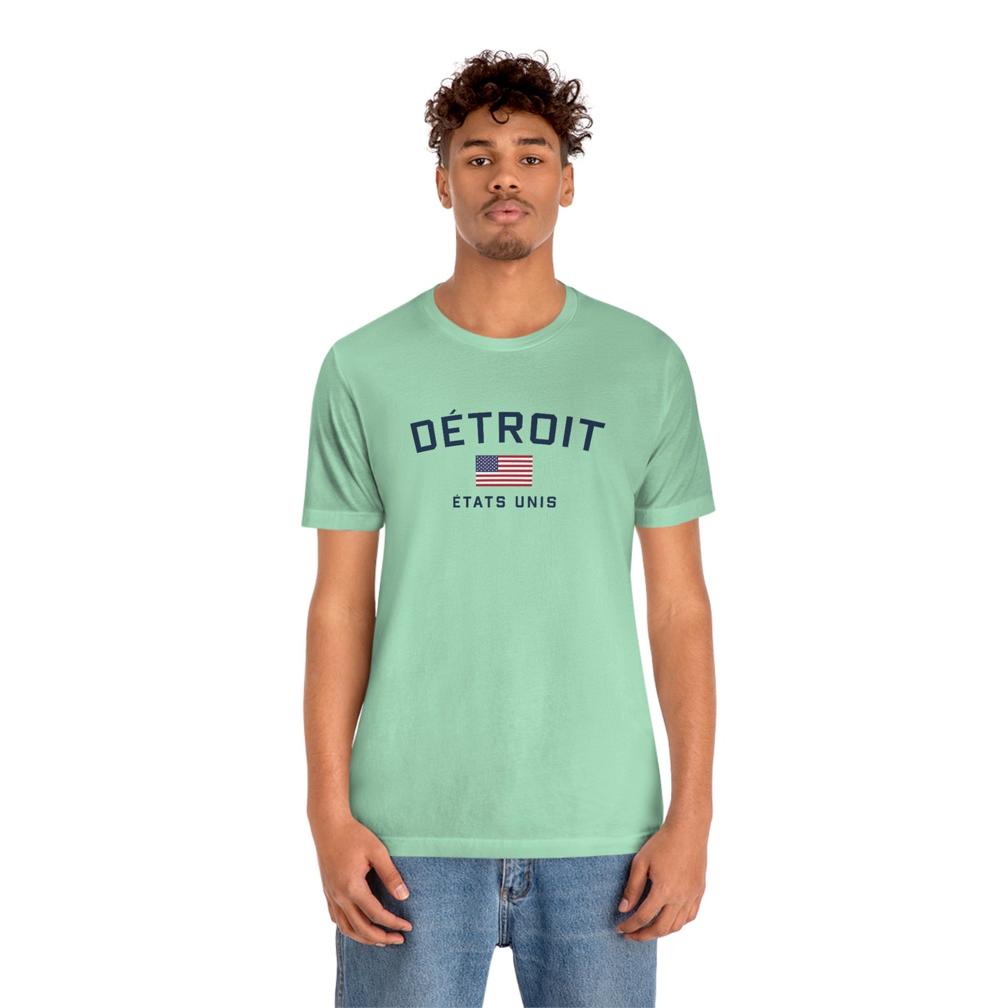 'Détroit États Unis' T-Shirt (w/USA Flag Outline) | Unisex Standard Fit