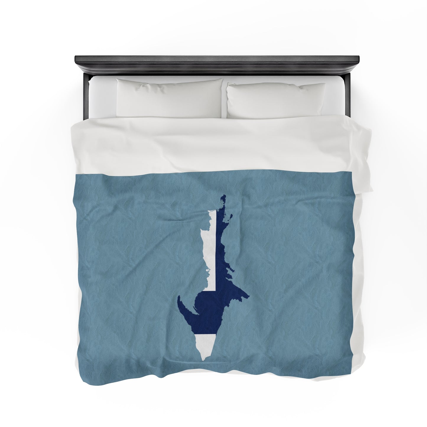 Michigan Upper Peninsula Plush Blanket (w/ UP Finland Flag Outline) | Opal Blue