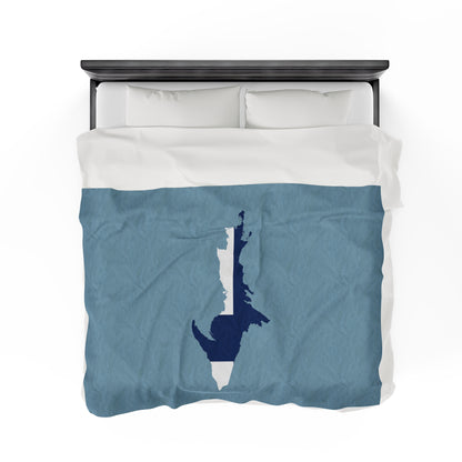 Michigan Upper Peninsula Plush Blanket (w/ UP Finland Flag Outline) | Opal Blue