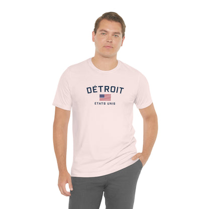 'Détroit États Unis' T-Shirt (w/USA Flag Outline) | Unisex Standard Fit