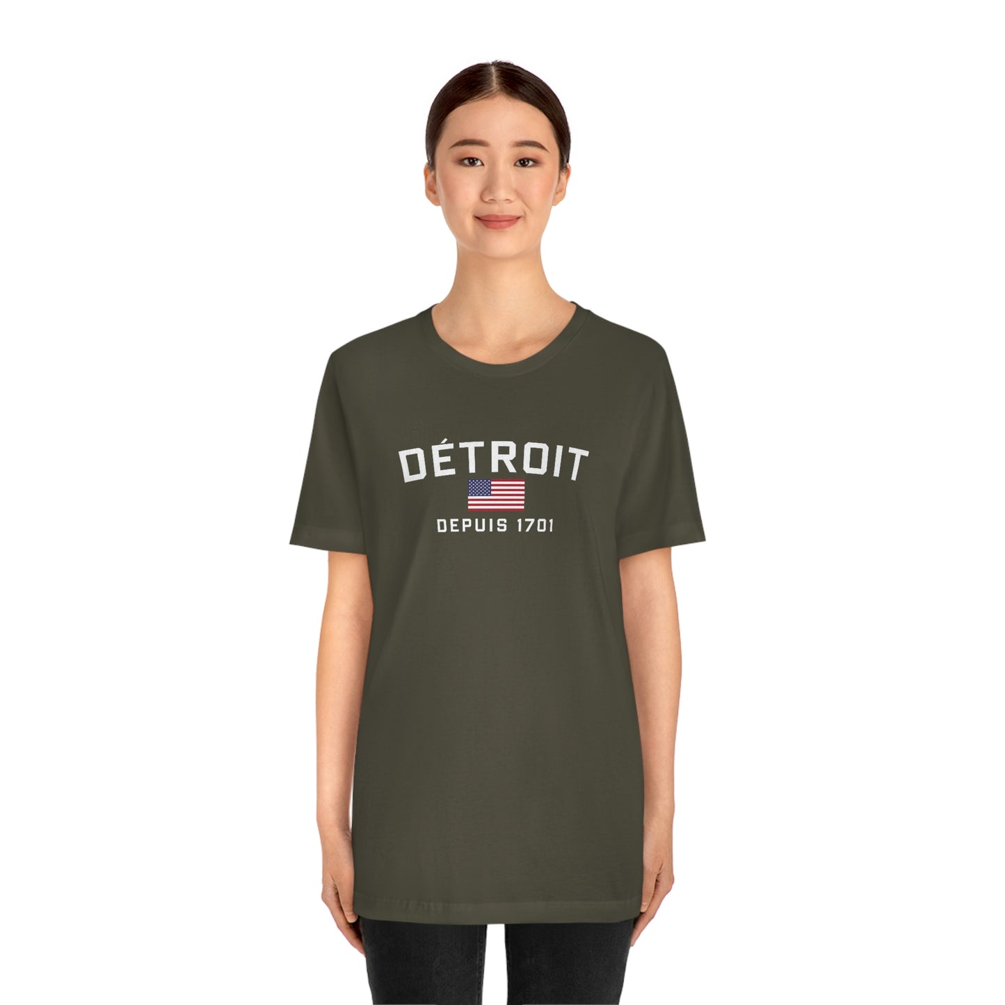 'Détroit Depuis 1701' T-Shirt (w/USA Flag Outline) | Unisex Standard Fit