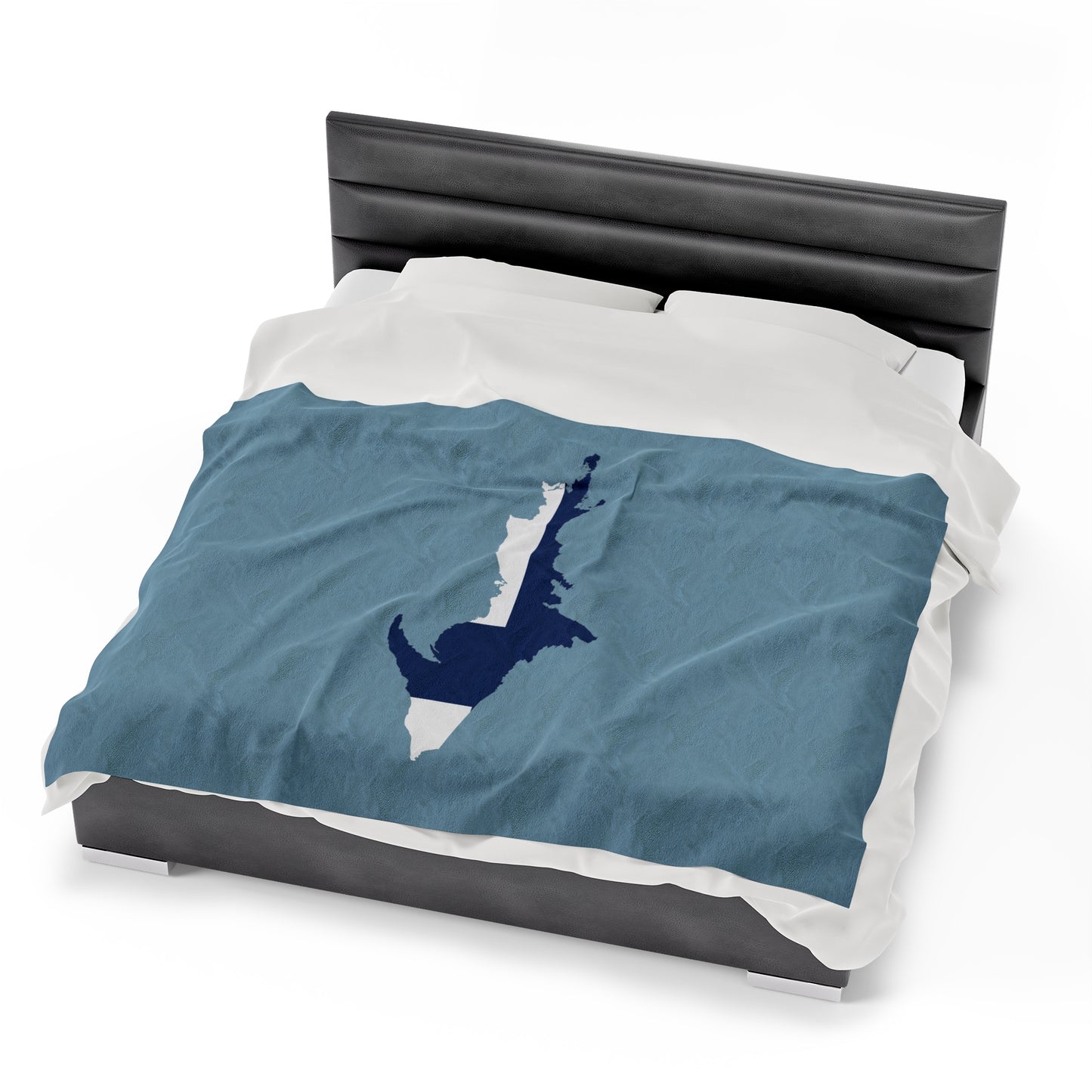 Michigan Upper Peninsula Plush Blanket (w/ UP Finland Flag Outline) | Opal Blue