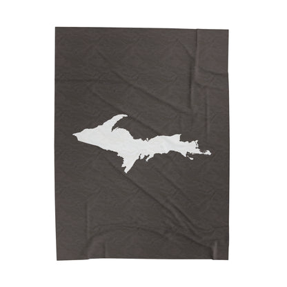 Michigan Upper Peninsula Plush Blanket (w/ UP Outline) | Warren Tank Grey