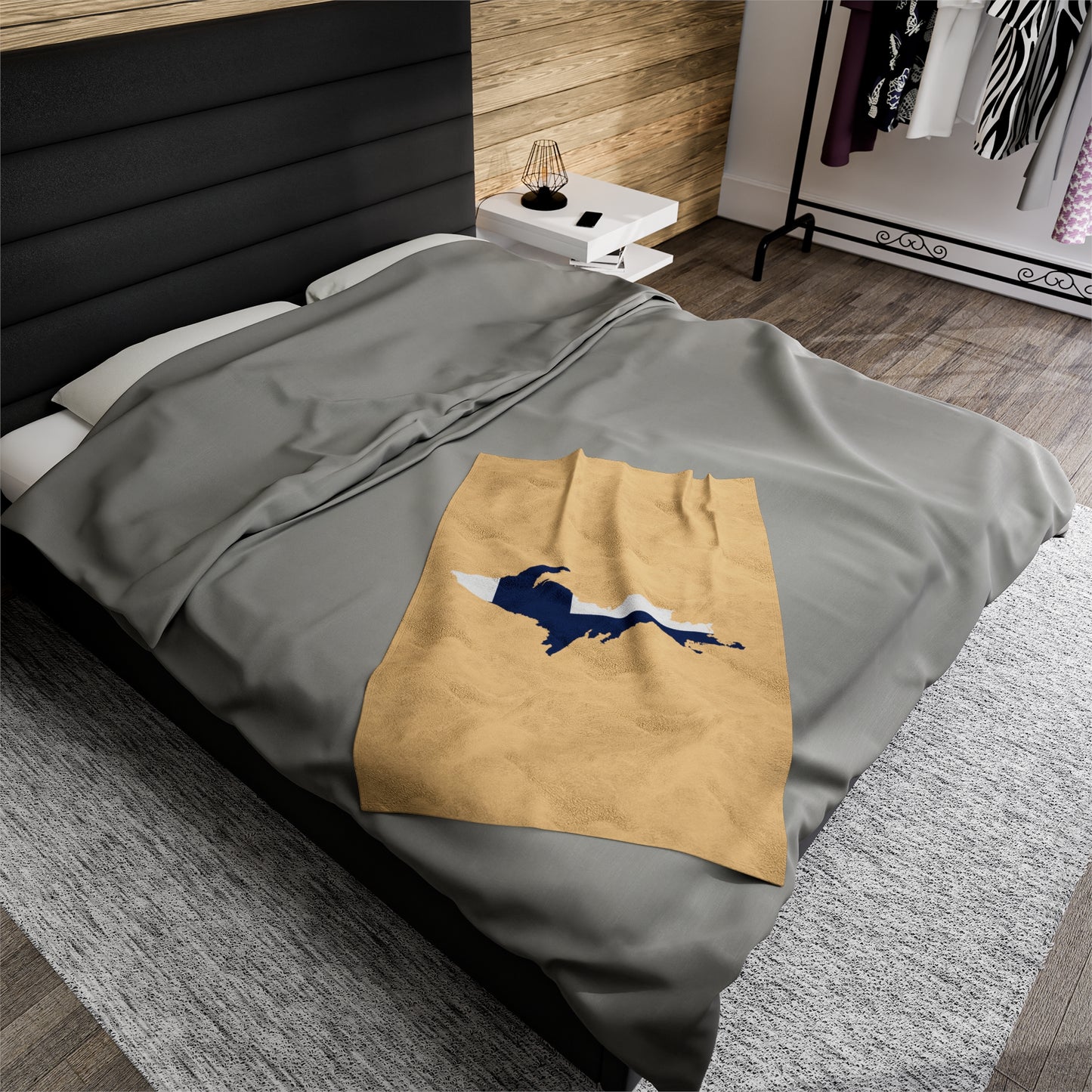 Michigan Upper Peninsula Plush Blanket (w/ UP Finland Flag Outline) | Maple Color