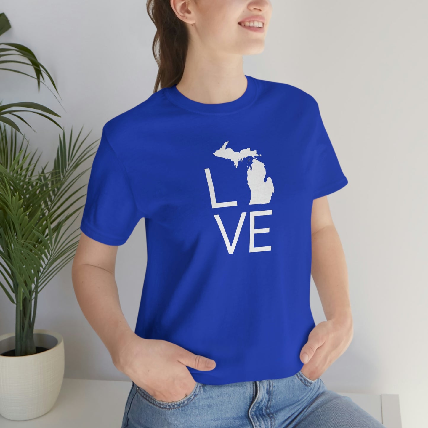 Michigan 'Love' T-Shirt (Thin Sans Font) | Unisex Standard Fit