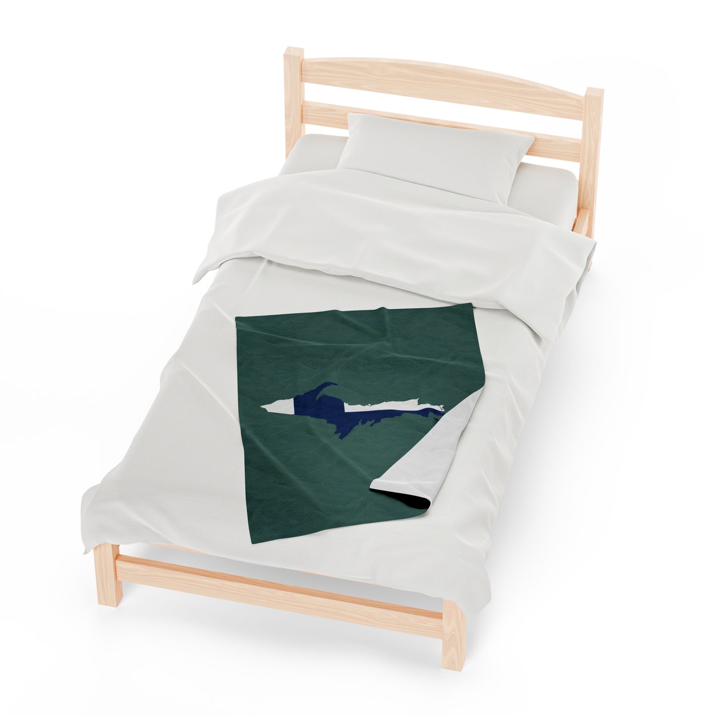 Michigan Upper Peninsula Plush Blanket (w/ UP Finland Flag Outline) | Copper Green