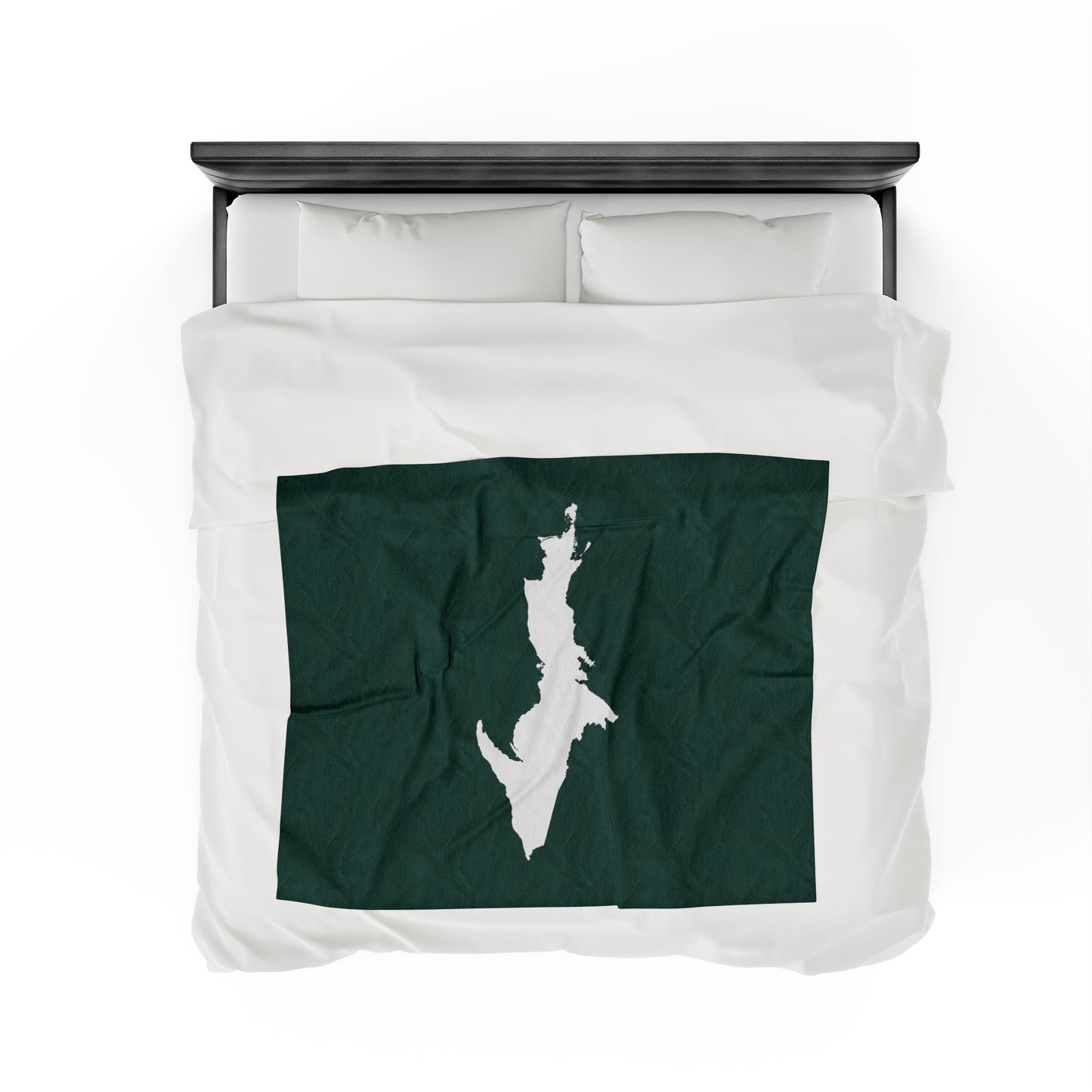 Michigan Upper Peninsula Plush Blanket (w/ UP Outline) | Green