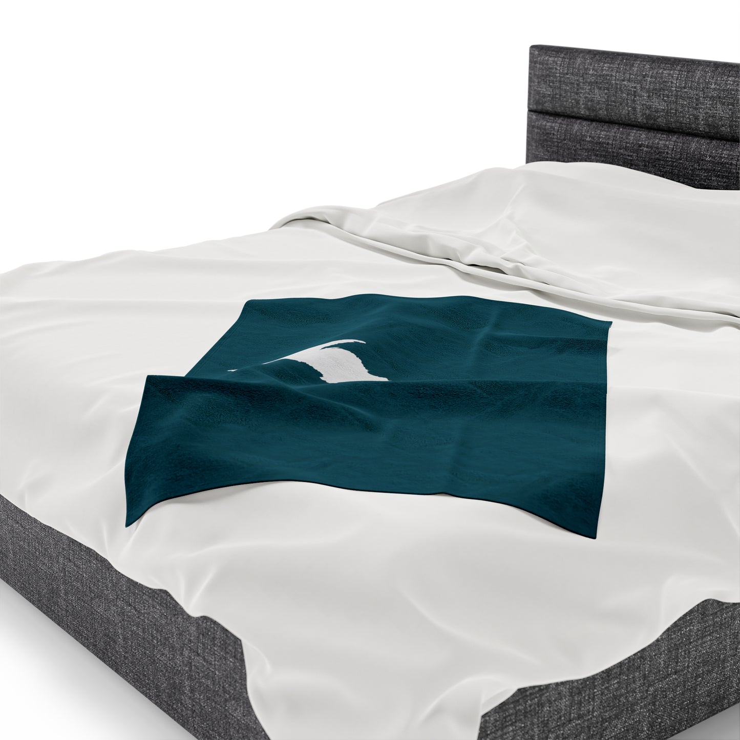 Michigan Upper Peninsula Plush Blanket (w/ UP Outline) | Auburn Hills Teal