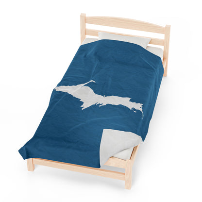 Michigan Upper Peninsula Plush Blanket (w/ UP Outline) | Lake Michigan Blue