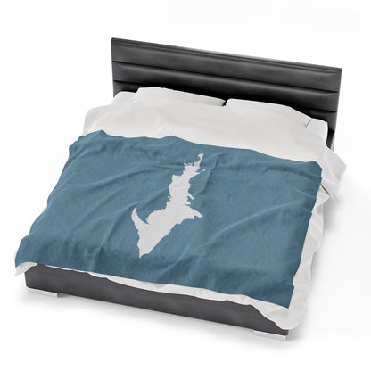 Michigan Upper Peninsula Plush Blanket (w/ UP Outline) | Opal Blue