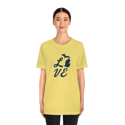 Michigan 'Love' T-Shirt (Retro Script Font) | Unisex Standard Fit