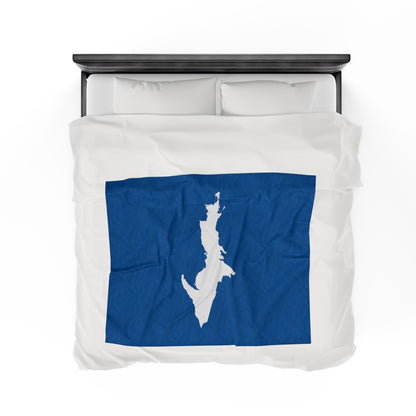 Michigan Upper Peninsula Plush Blanket (w/ UP Outline) | Azure