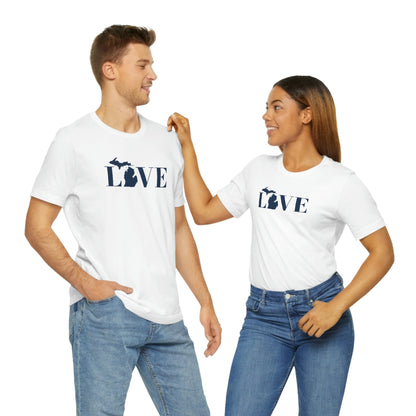 Michigan 'Love' T-Shirt (Didone Font) | Unisex Standard Fit