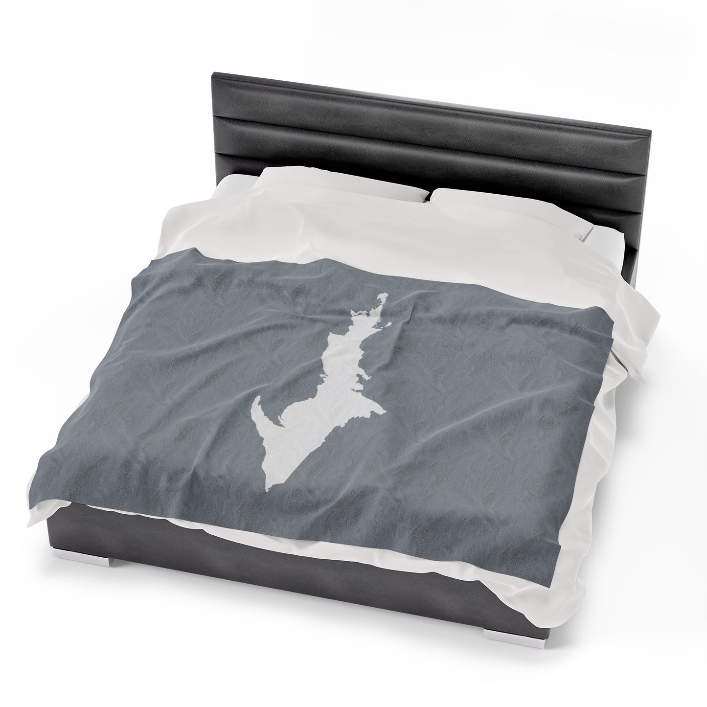 Michigan Upper Peninsula Plush Blanket (w/ UP Outline) | Silver