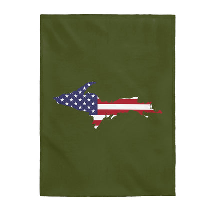 Michigan Upper Peninsula Plush Blanket (w/ UP USA Flag Outline) | Army Green