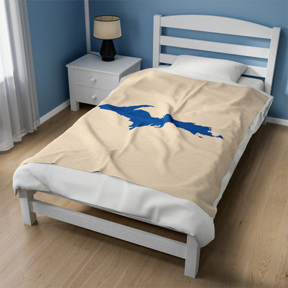 Michigan Upper Peninsula Plush Blanket (w/ Azure UP Outline) | Champagne White