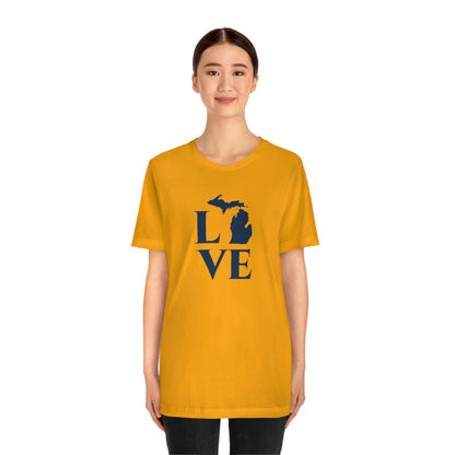 Michigan 'Love' T-Shirt (Roman Serif Font) | Unisex Standard Fit