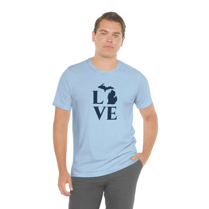 Michigan 'Love' T-Shirt (Roman Serif Font) | Unisex Standard Fit