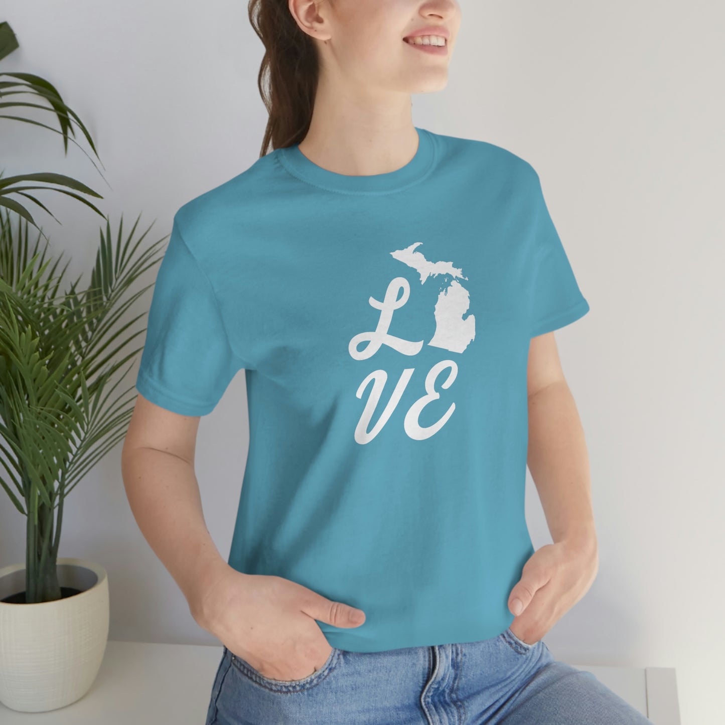 Michigan 'Love' T-Shirt (Retro Script Font) | Unisex Standard Fit