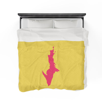 Michigan Upper Peninsula Plush Blanket (w/ Pink UP Outline) | Cherry Yellow