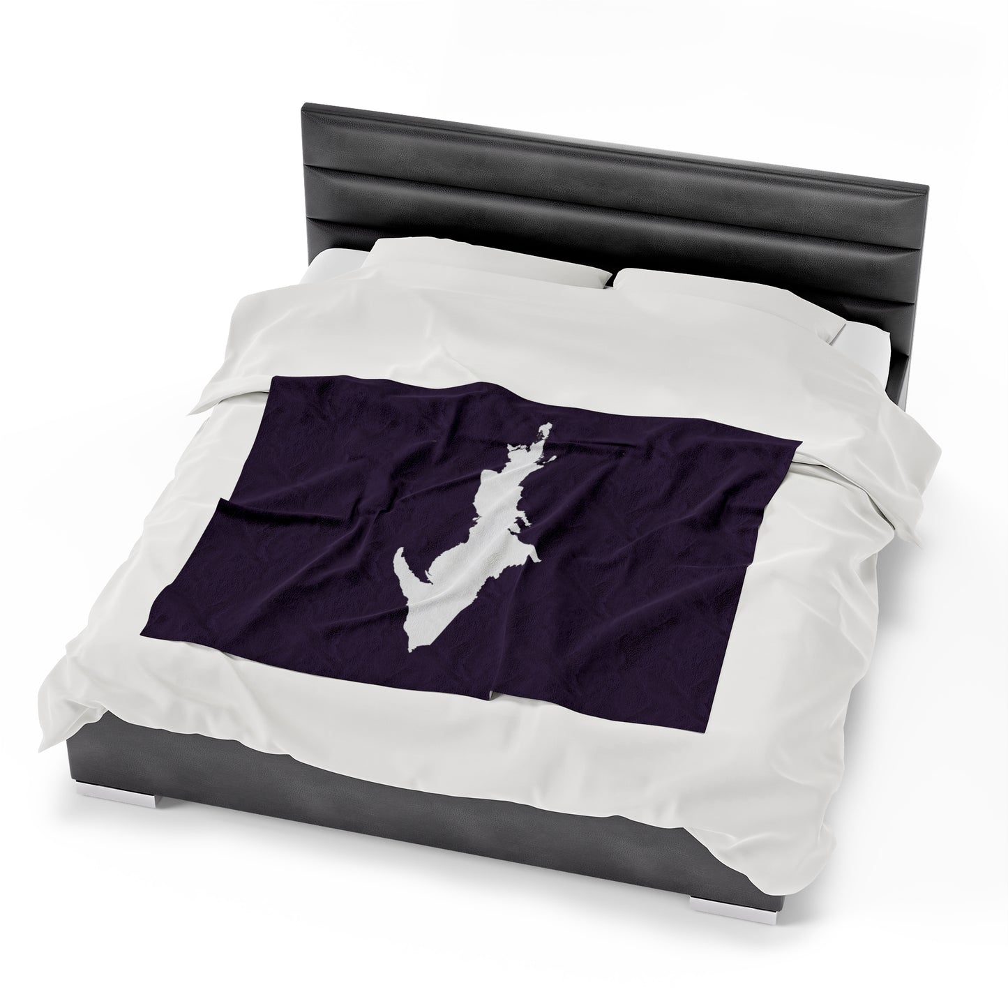 Michigan Upper Peninsula Plush Blanket (w/ UP Outline) | Blackcurrant Color