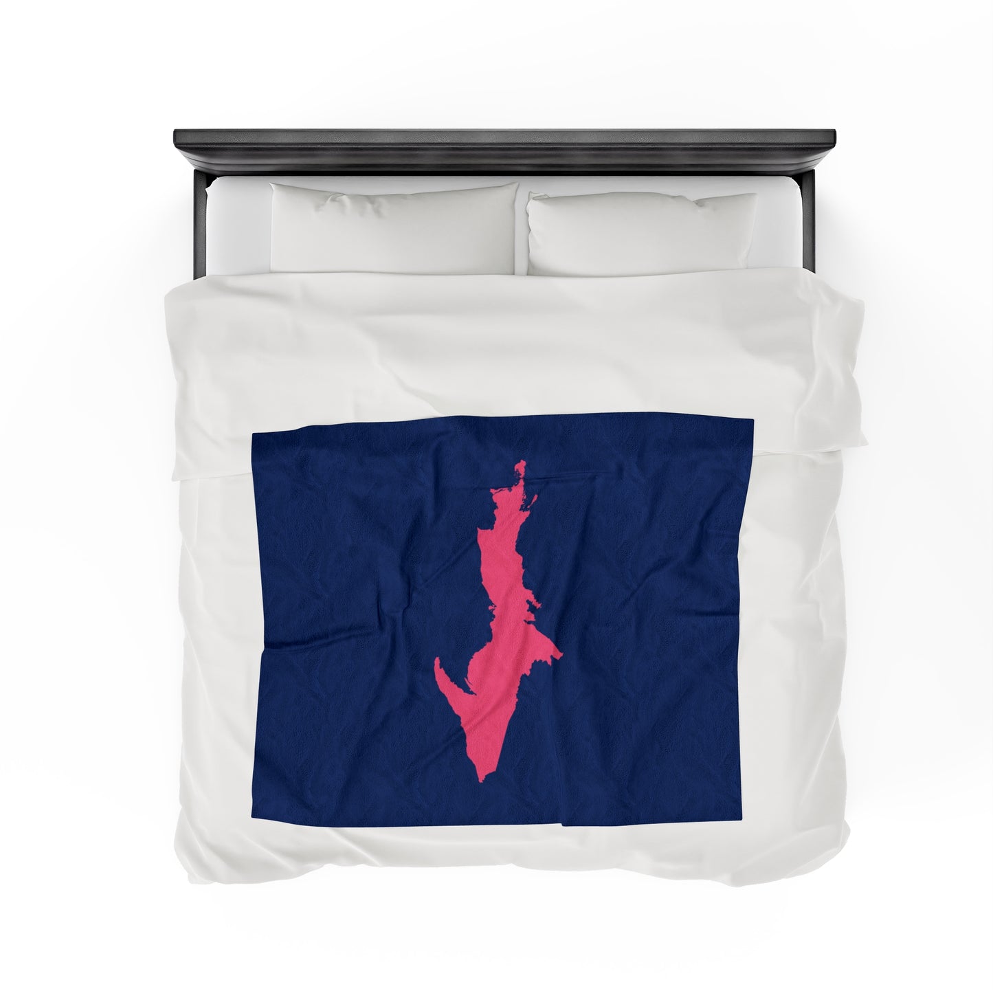 Michigan Upper Peninsula Plush Blanket (w/ Pink UP Outline) | Dearborn Blue