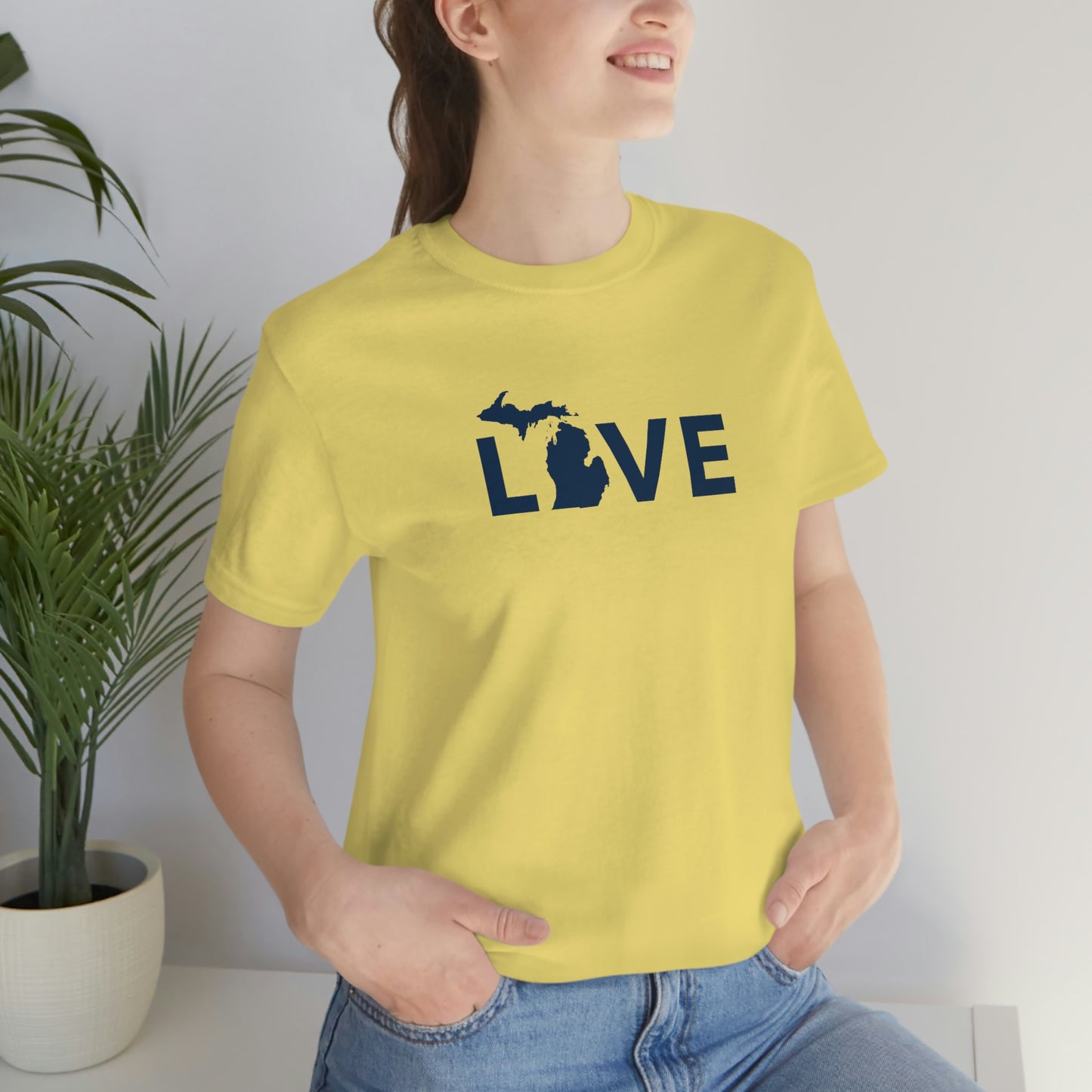 Michigan 'Love' T-Shirt (Geometric Sans Font) | Unisex Standard Fit