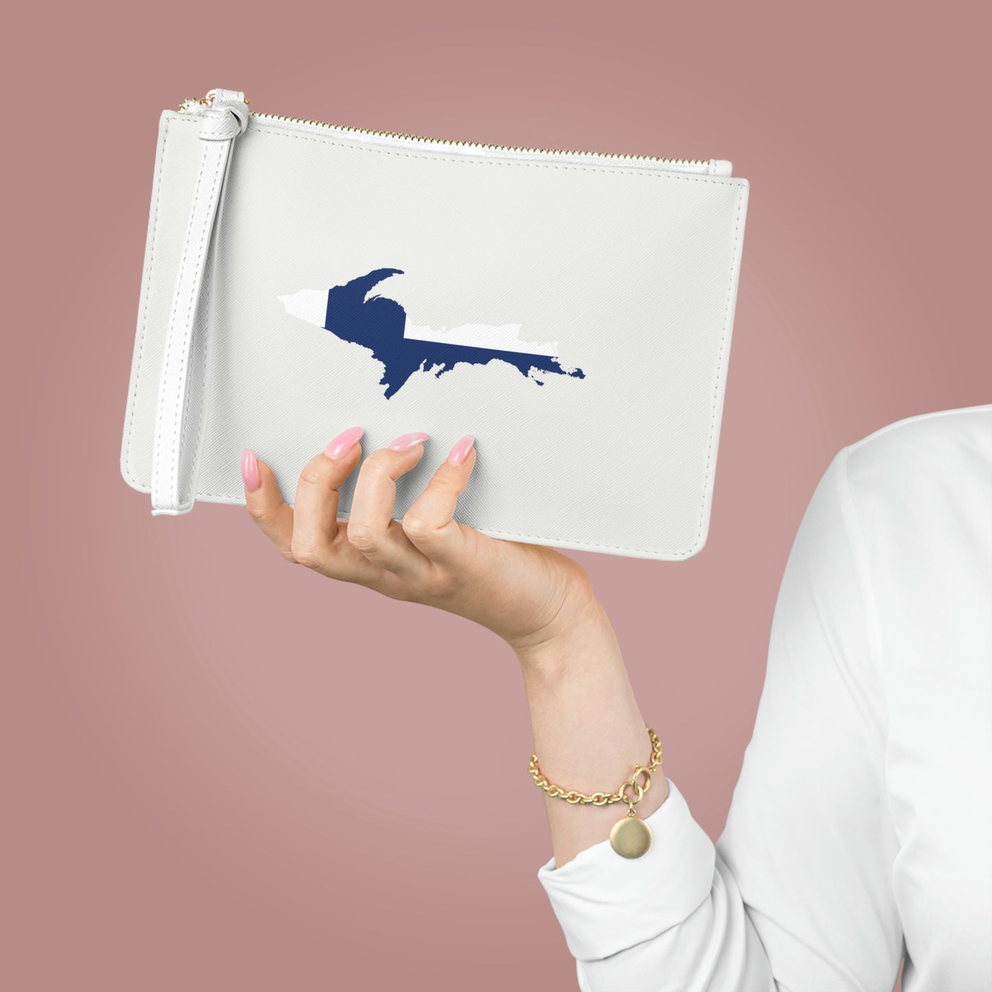 Michigan Upper Peninsula Clutch Bag (Birch Bark White w/ UP Finland Flag Outline)