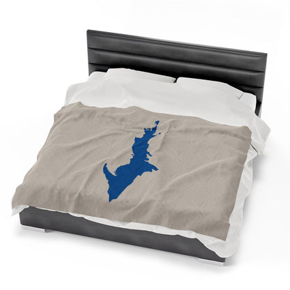 Michigan Upper Peninsula Plush Blanket (w/ Azure UP Outline) | Canvas Color