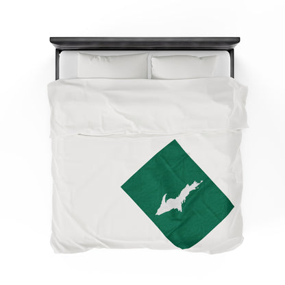 Michigan Upper Peninsula Plush Blanket (w/ UP Outline) | Emerald Green