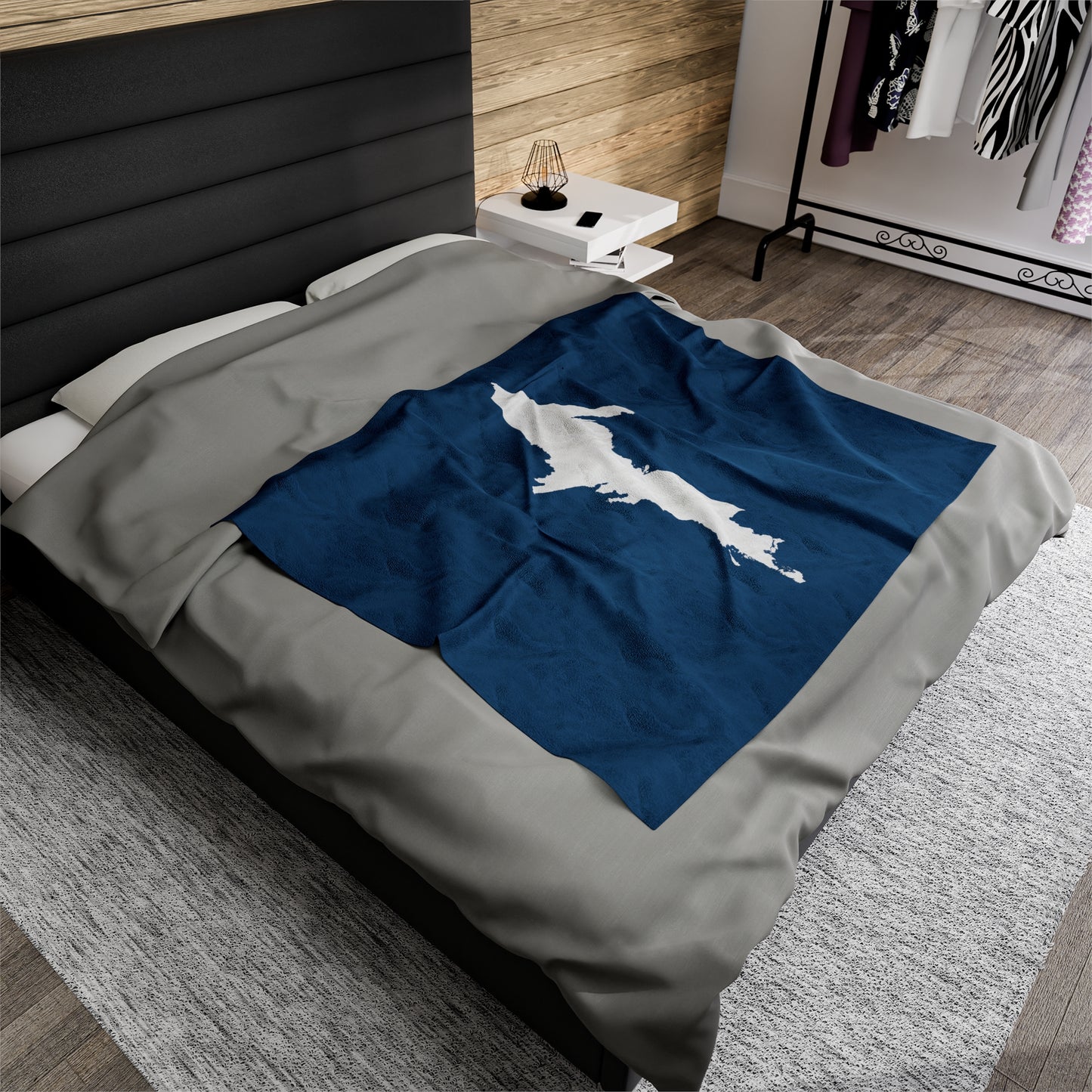 Michigan Upper Peninsula Plush Blanket (w/ UP Outline) | Blueberry Color