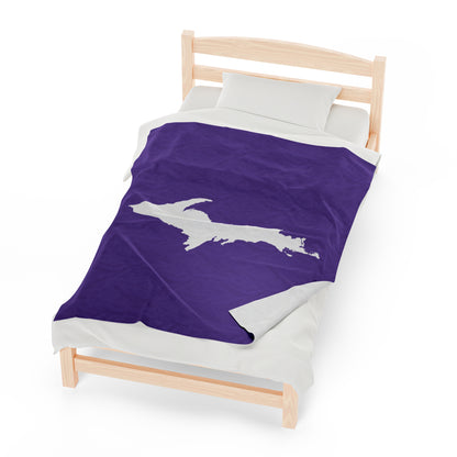 Michigan Upper Peninsula Plush Blanket (w/ UP Outline) | Lake Iris