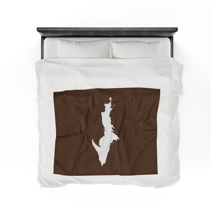 Michigan Upper Peninsula Plush Blanket (w/ UP Outline) | Coffee Color