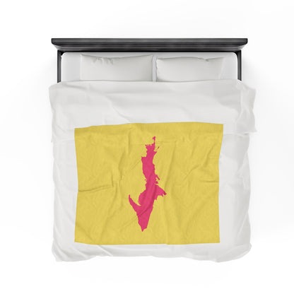 Michigan Upper Peninsula Plush Blanket (w/ Pink UP Outline) | Cherry Yellow