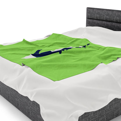 Michigan Upper Peninsula Plush Blanket (w/ UP Finland Flag Outline) | Flash Green