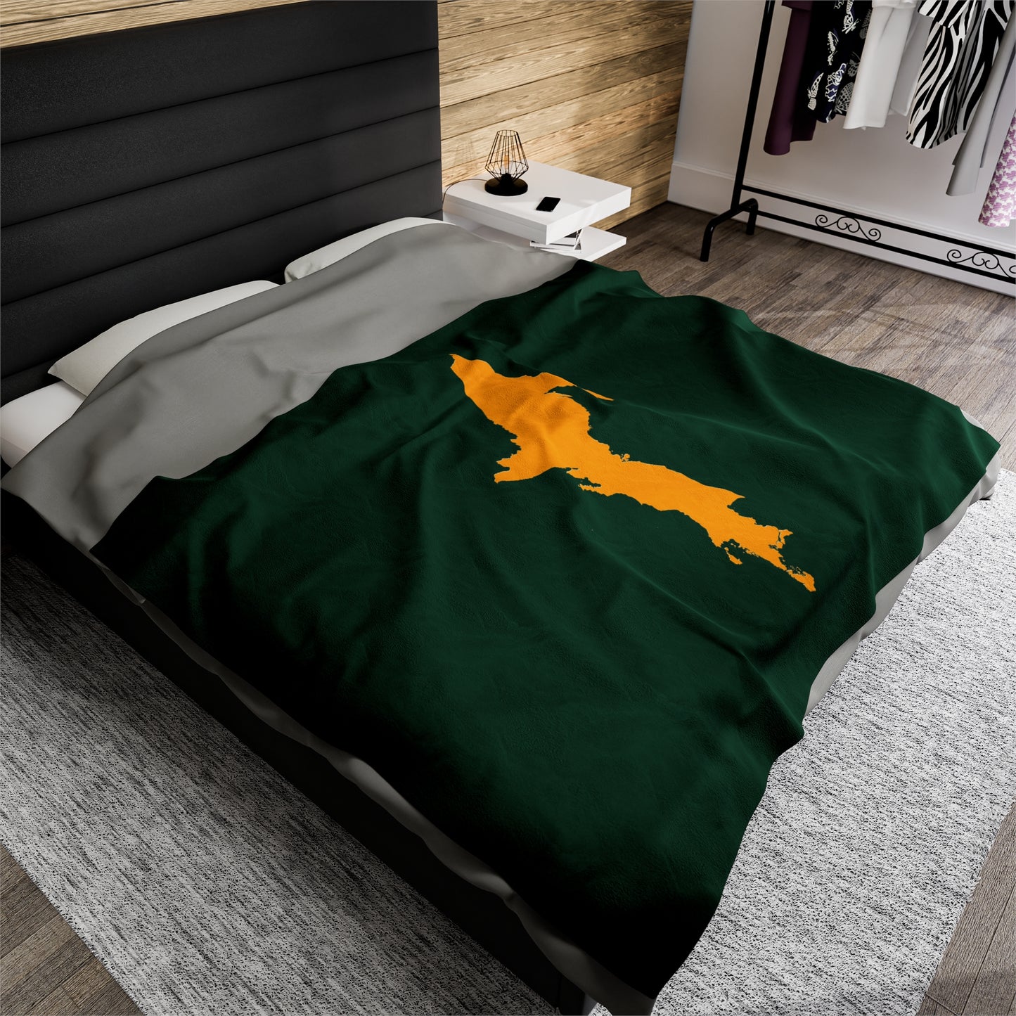 Michigan Upper Peninsula Plush Blanket (w/ Gold UP Outline) | Superior Green