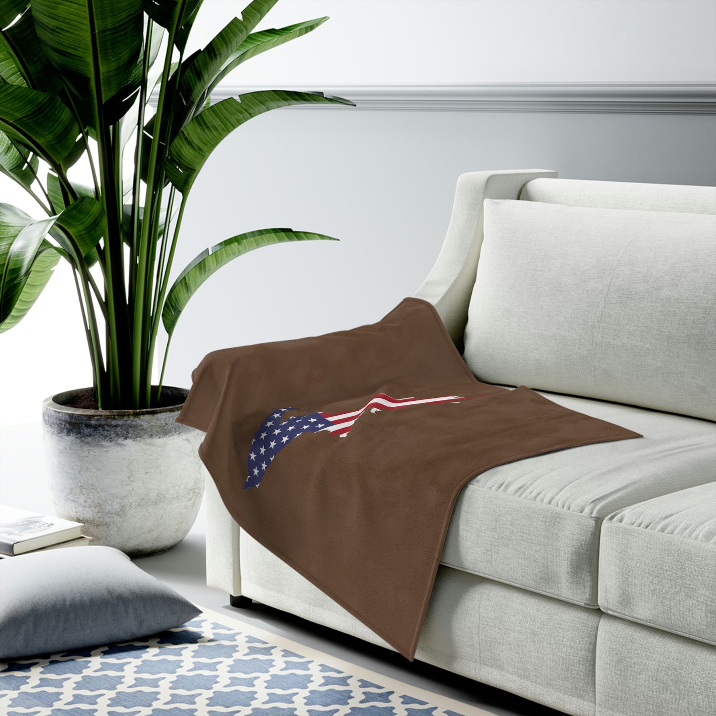 Michigan Upper Peninsula Plush Blanket (w/ UP USA Flag Outline) | Coffee Color