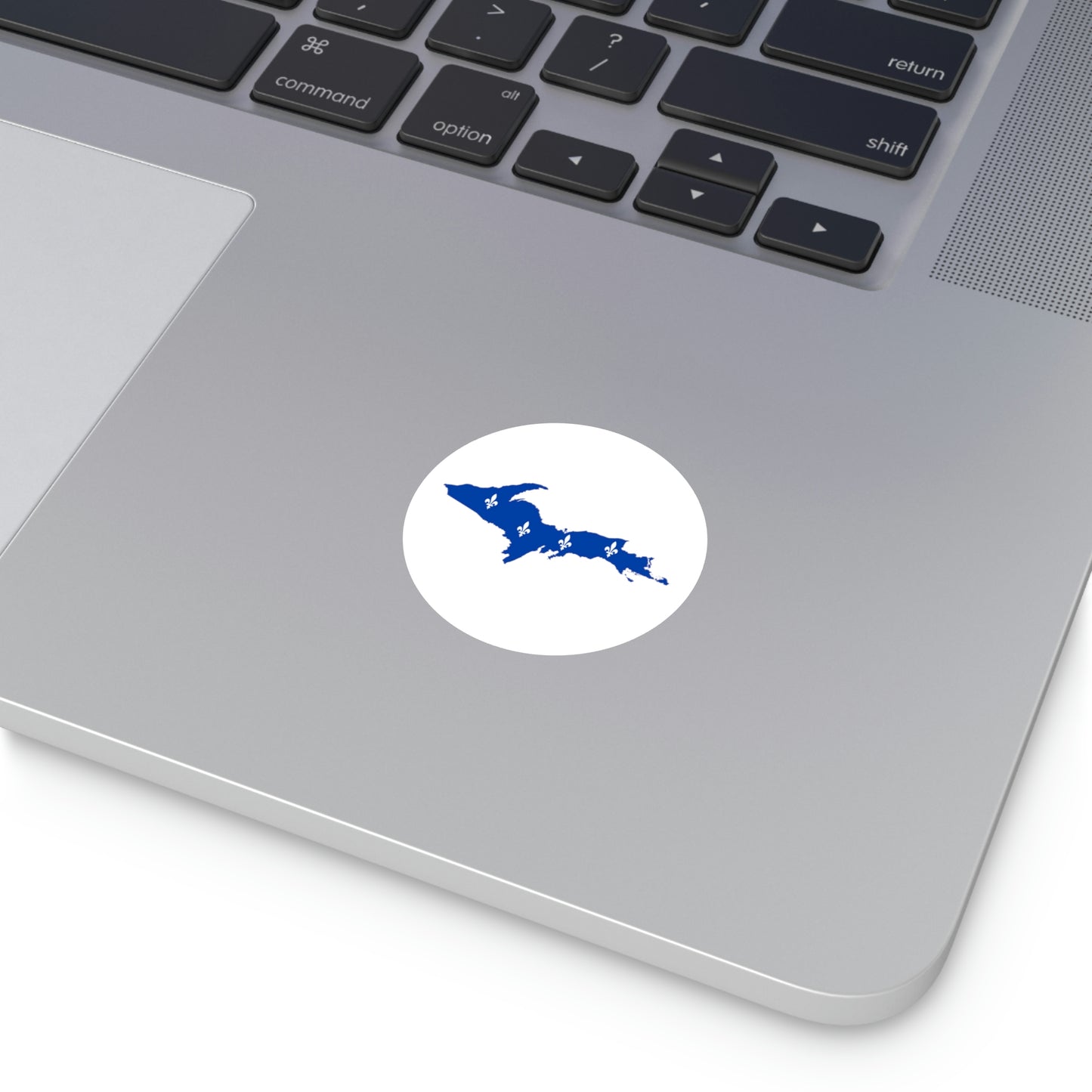 Michigan Upper Peninsula Round Stickers (w/ UP Quebec Flag Outline) | Indoor\Outdoor