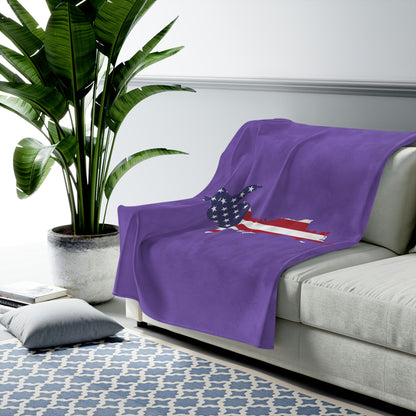 Michigan Upper Peninsula Plush Blanket (w/ UP USA Flag Outline) | Lake Iris