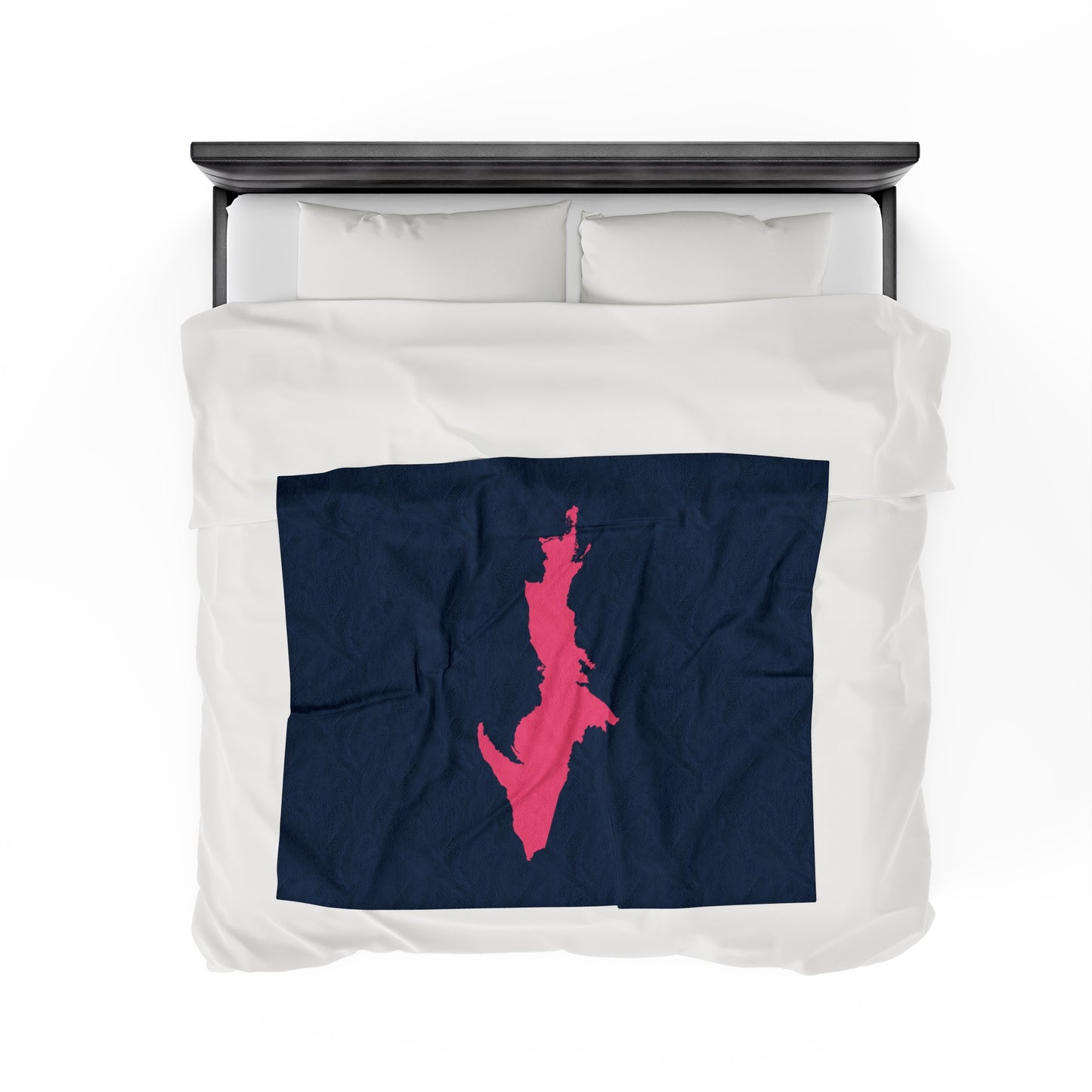 Michigan Upper Peninsula Plush Blanket (w/ Pink UP Outline) | Navy