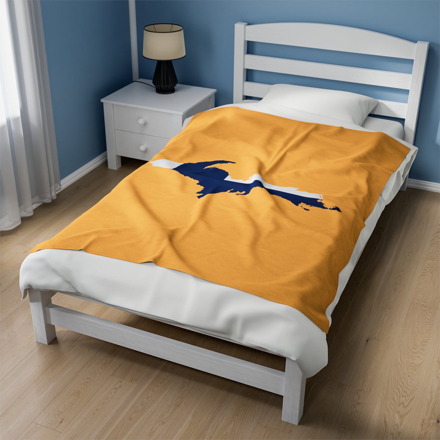 Michigan Upper Peninsula Plush Blanket (w/ UP Finland Flag Outline) | Citrine