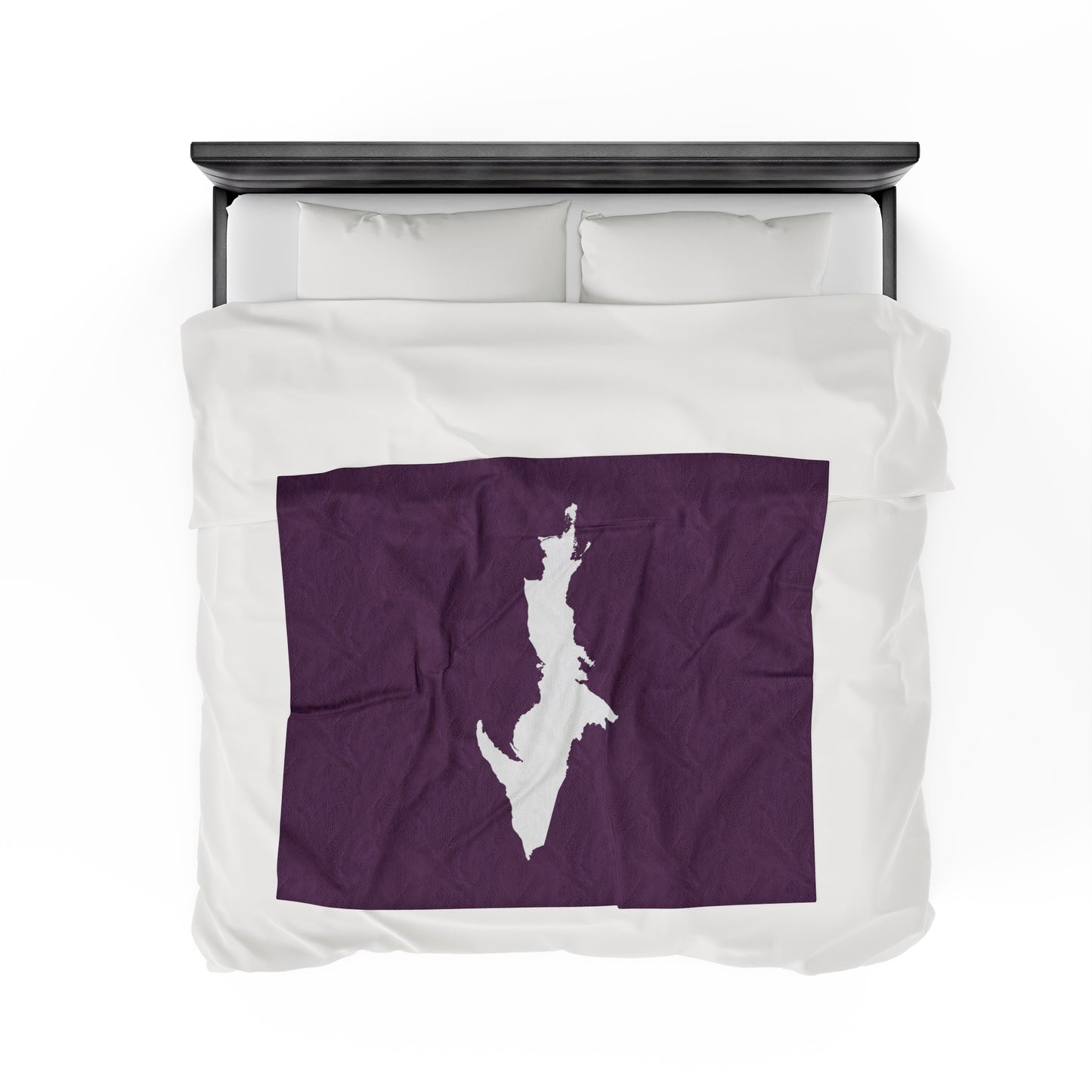 Michigan Upper Peninsula Plush Blanket (w/ UP Outline) | Plum